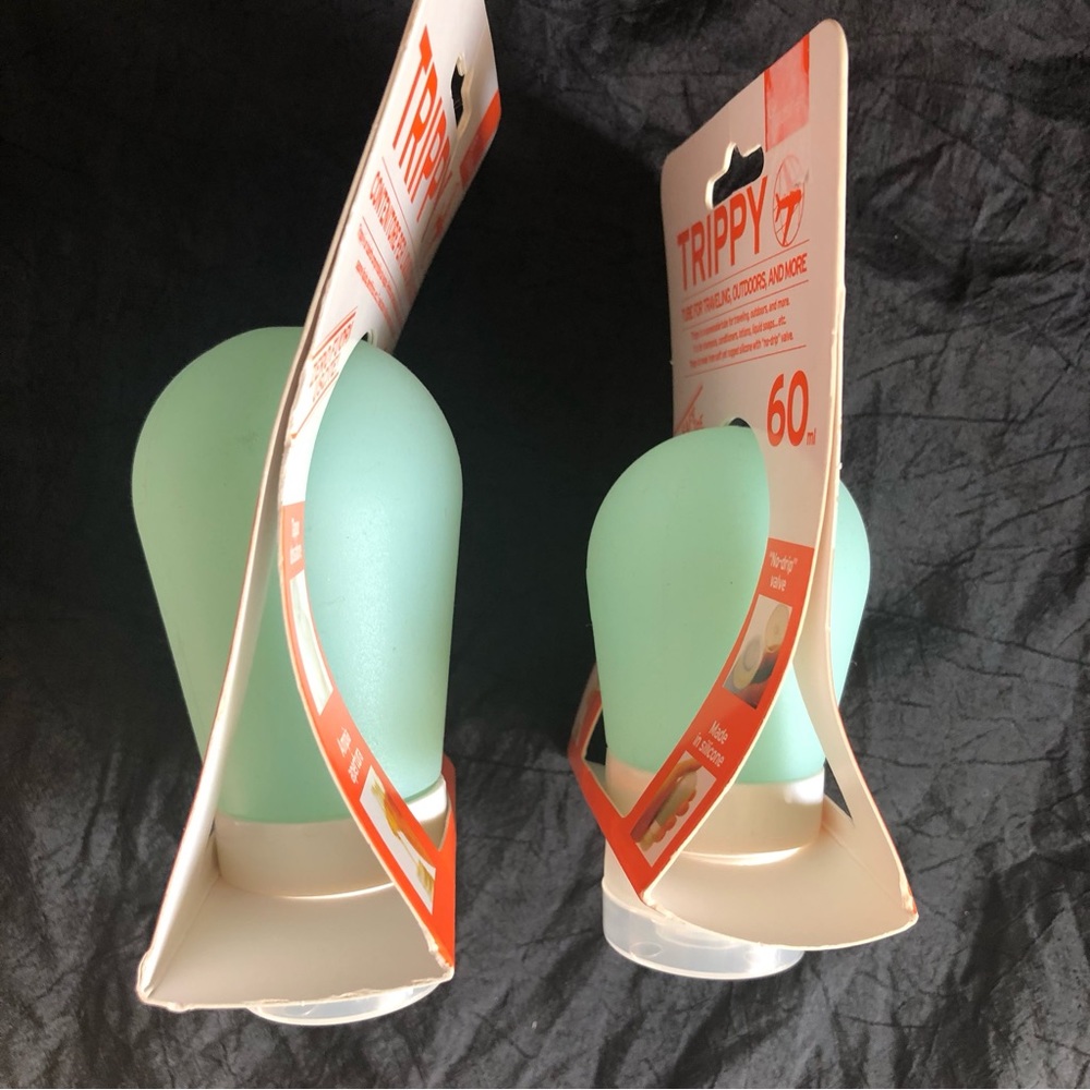 Set of 2 Trippy Silicone No Drip Cosmetic Travel Squeeze Tube: 3 oz & 2 oz BLUE - Picture 2 of 9